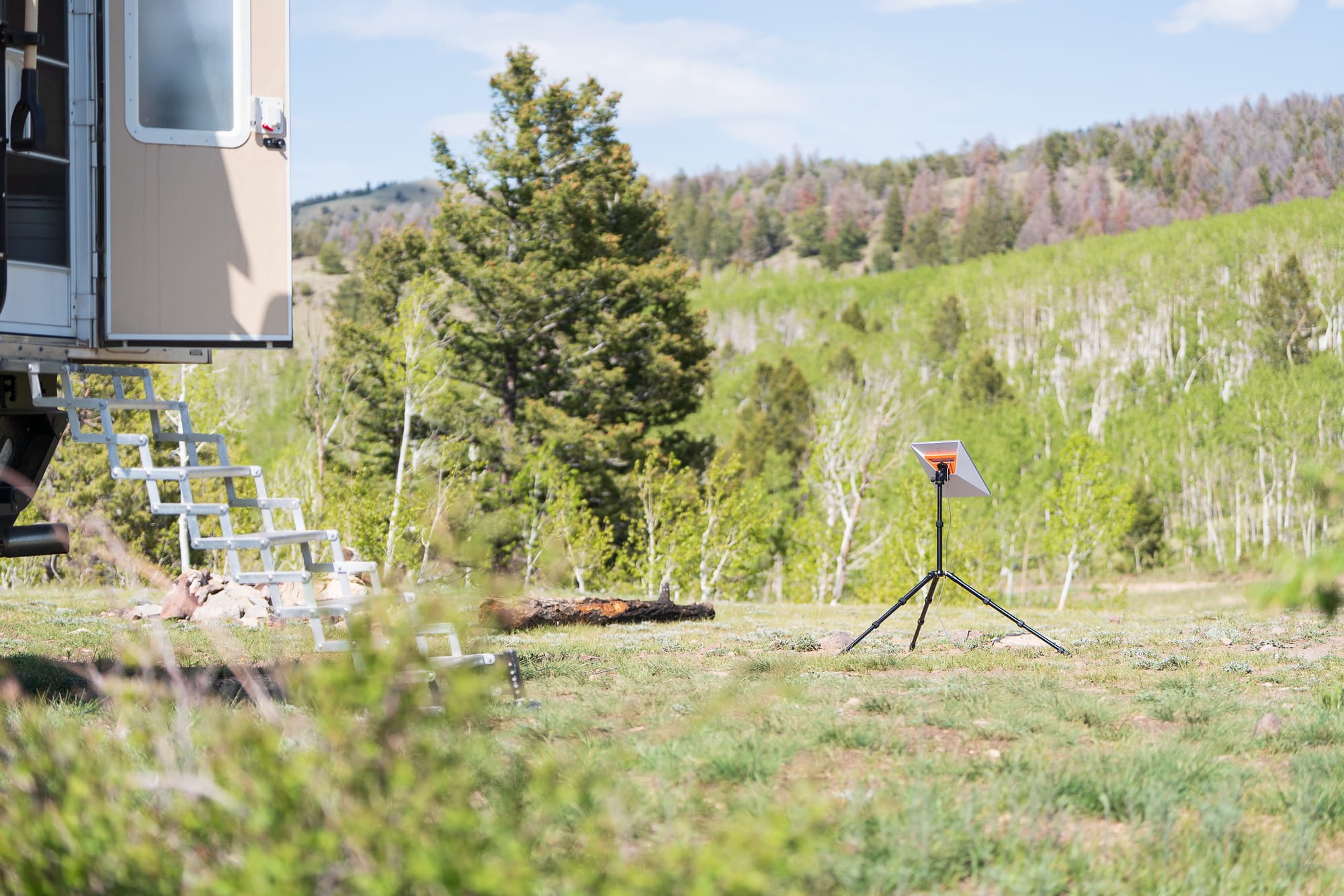 Choosing a Tripod for Your Starlink